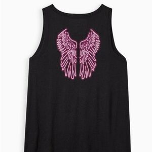Torrid size 6 Super Soft V neck Angel Wings tank